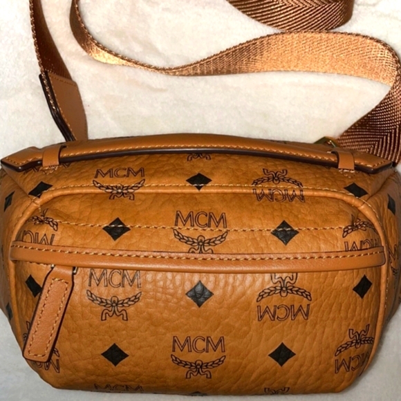 MCM Sling/Crossbody/Bum/Belt bag - Picture 1 of 7
